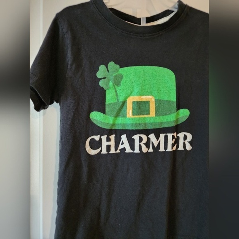 Kid's sz 5T Black St Patricks Day Charmer Leprechaun Hat Tee Holiday Irish - Picture 5 of 8